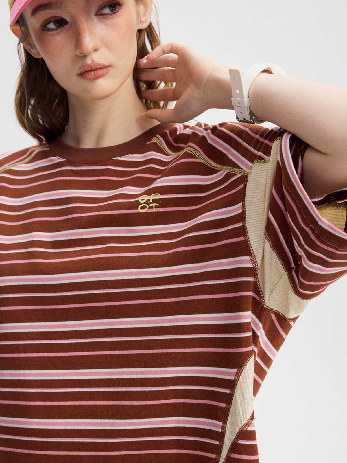 Boost – Damen-T-Shirt mit Kontraststreifen und kurzen Ärmeln