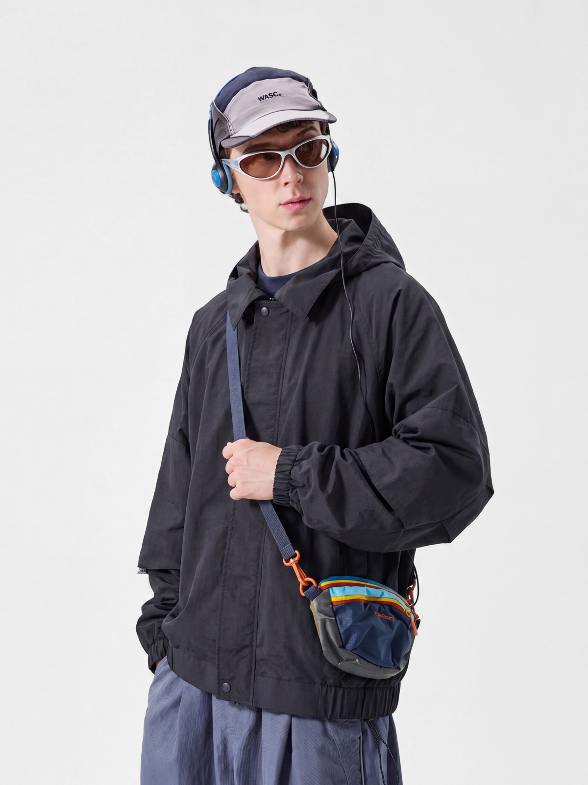 CampTarp – Wasserabweisende winddichte Wanderjacke