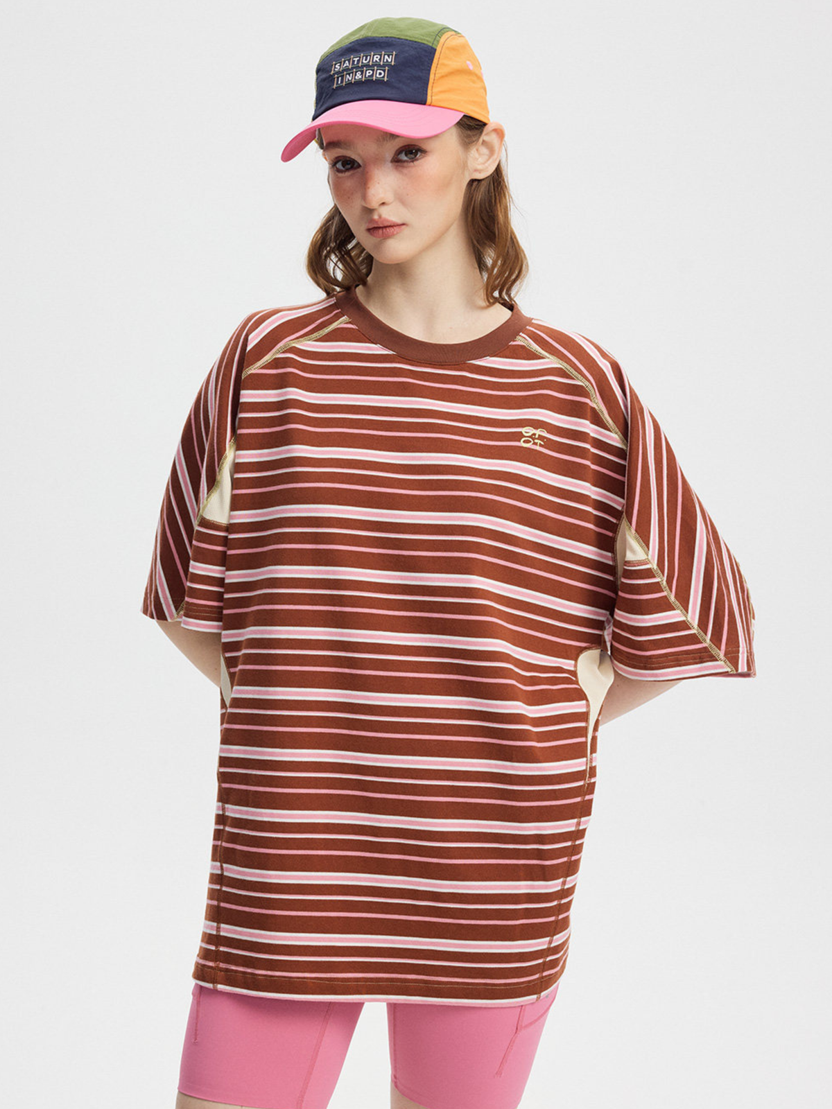 Boost – Damen-T-Shirt mit Kontraststreifen und kurzen Ärmeln